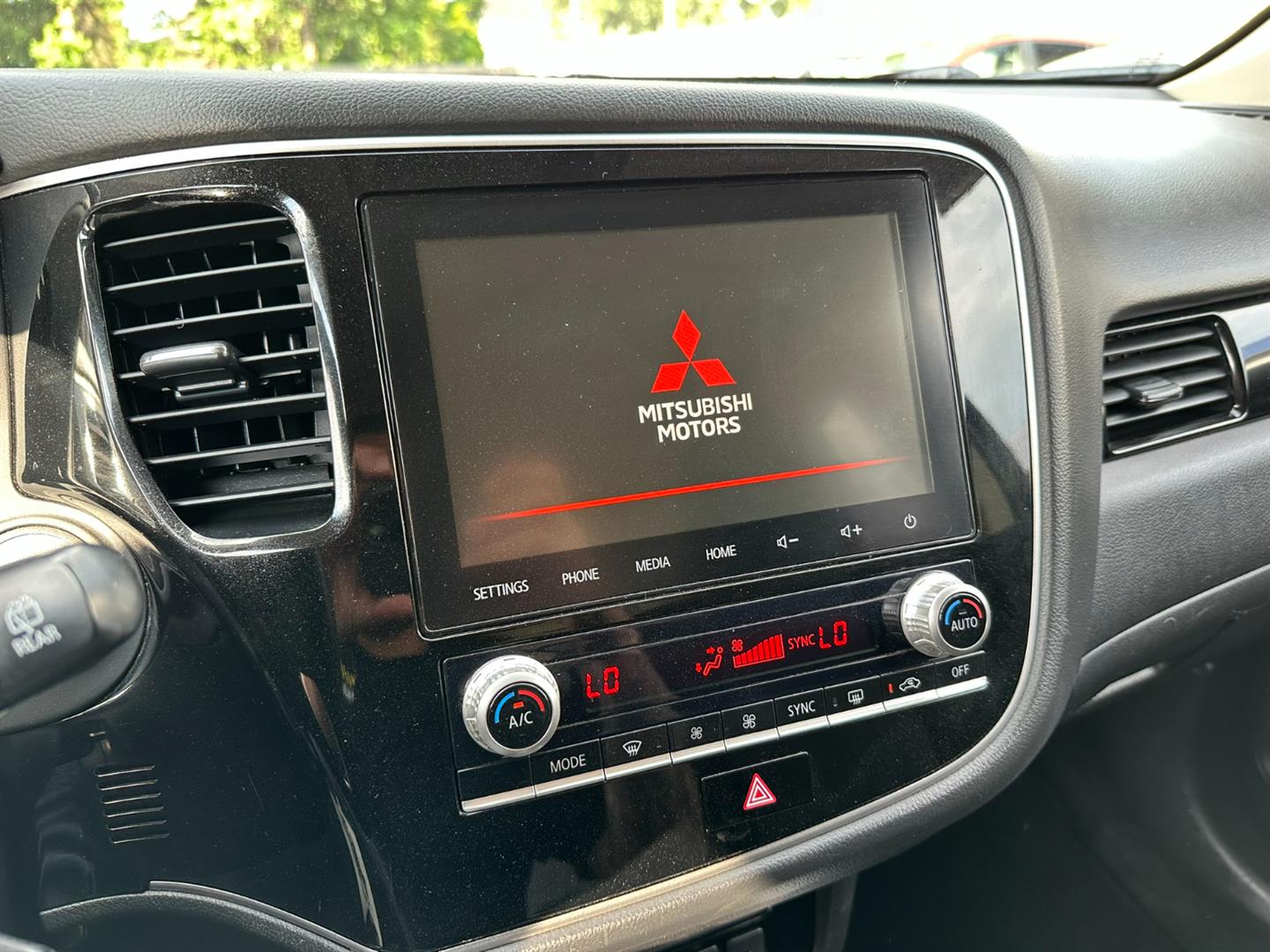mitsubishi Outlander 2020 - 11