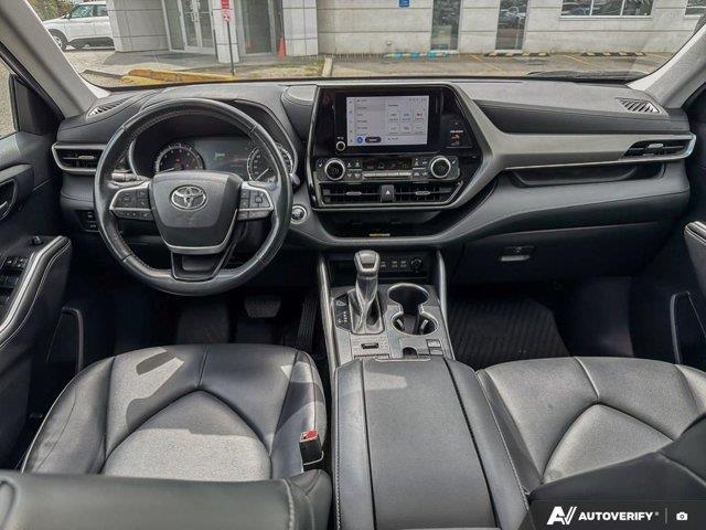 toyota Highlander 2023 - 16