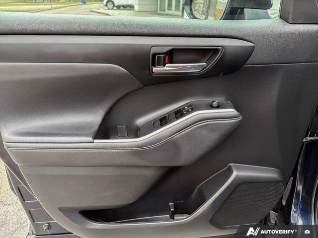 toyota Highlander 2023 - 22