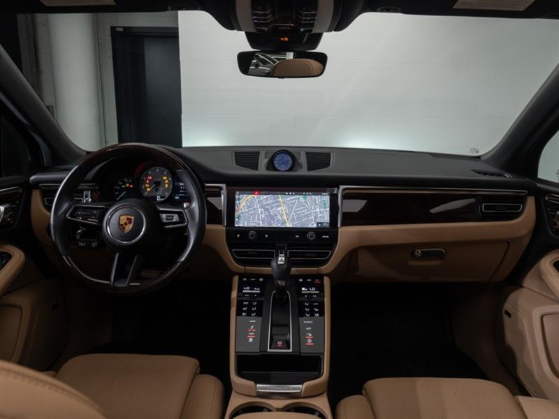 porsche Macan 2025 - 26