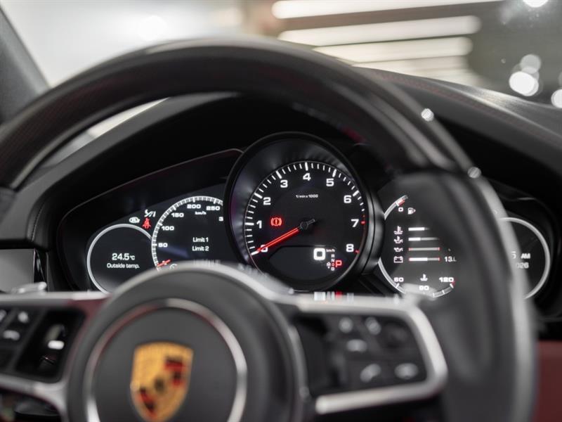 porsche Cayenne 2020 - 19