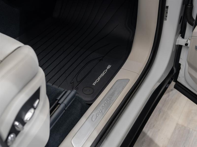 porsche Cayenne 2019 - 16