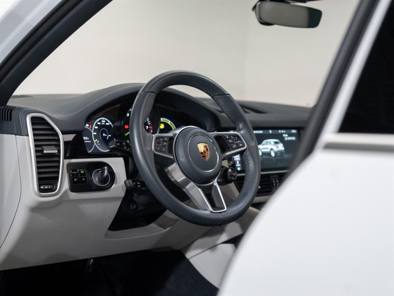 porsche Cayenne 2019 - 23