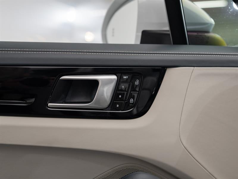 porsche Cayenne 2019 - 26
