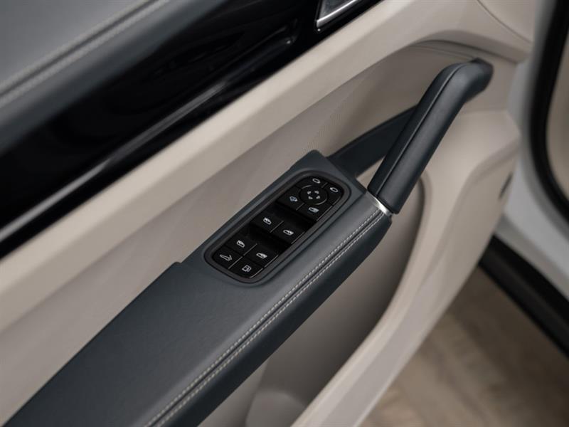 porsche Cayenne 2019 - 27
