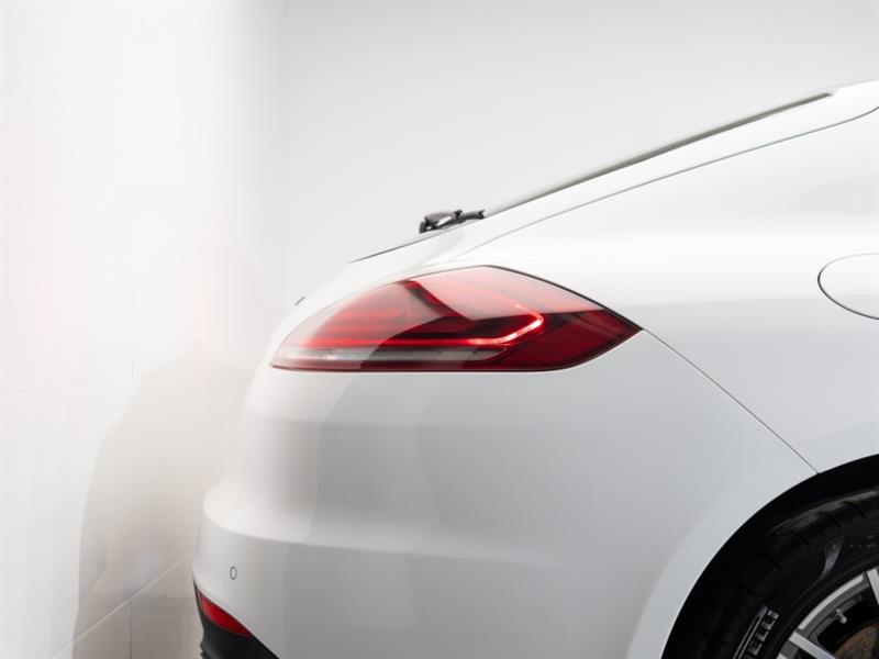 porsche Panamera 2016 - 12