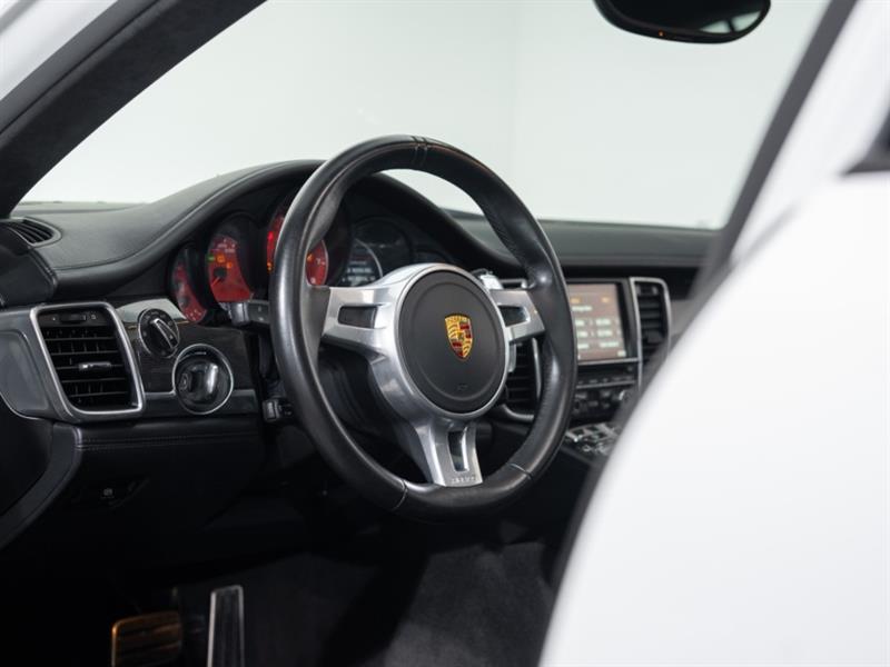 porsche Panamera 2016 - 34