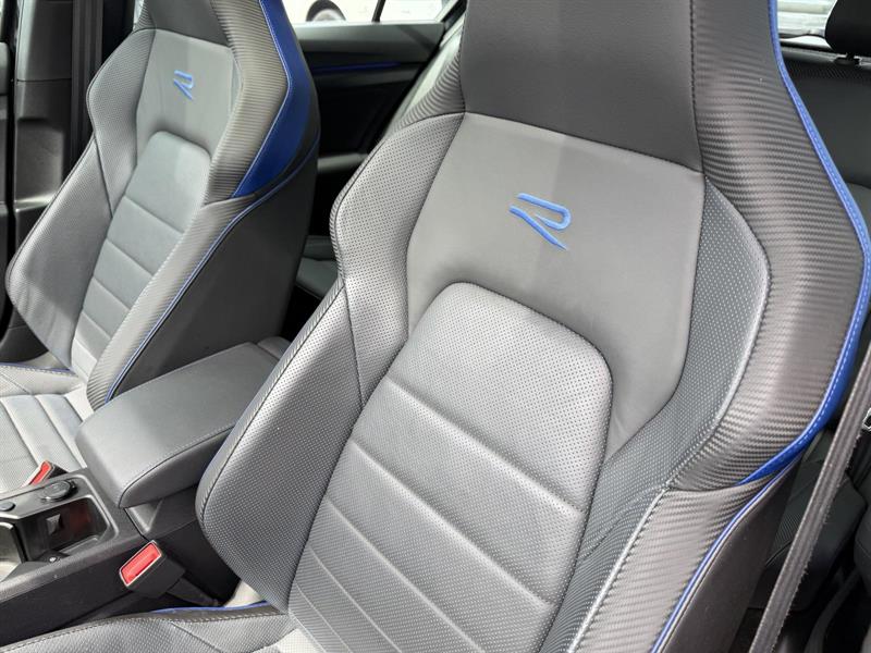 volkswagen Golf R 2023 - 17