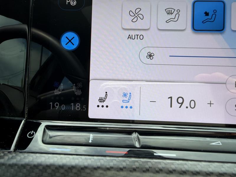 volkswagen Golf R 2023 - 26