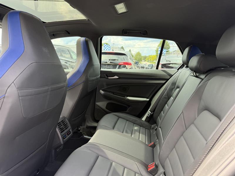 volkswagen Golf R 2023 - 32