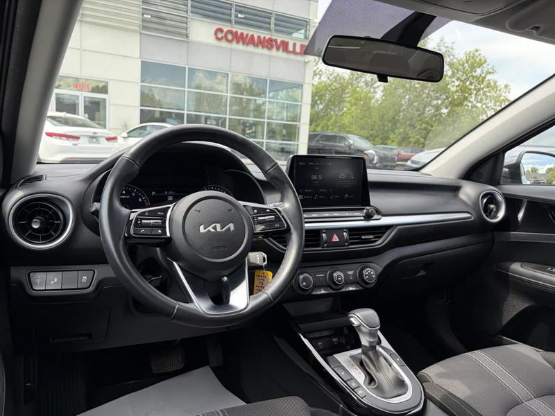 kia Forte 2023 - 9