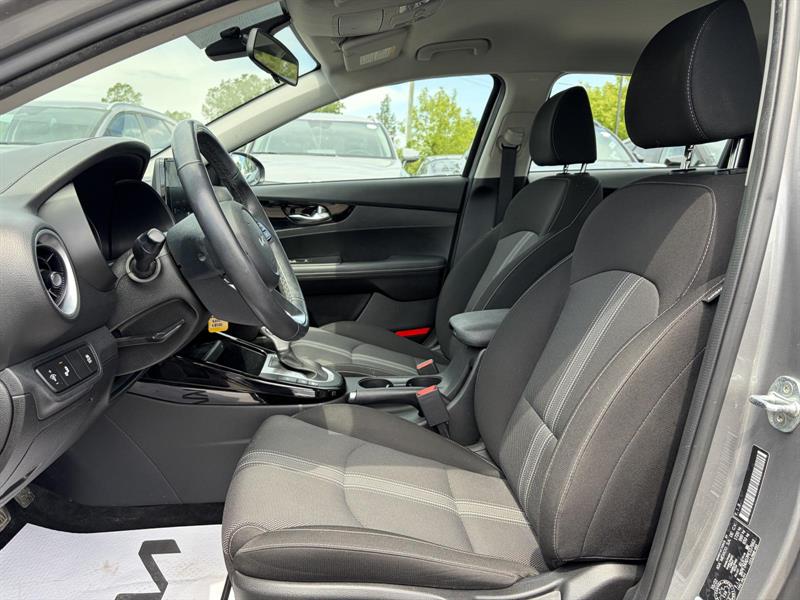 kia Forte 2023 - 10