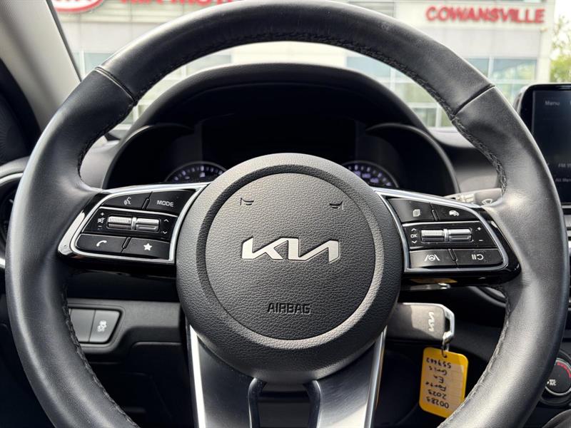 kia Forte 2023 - 12