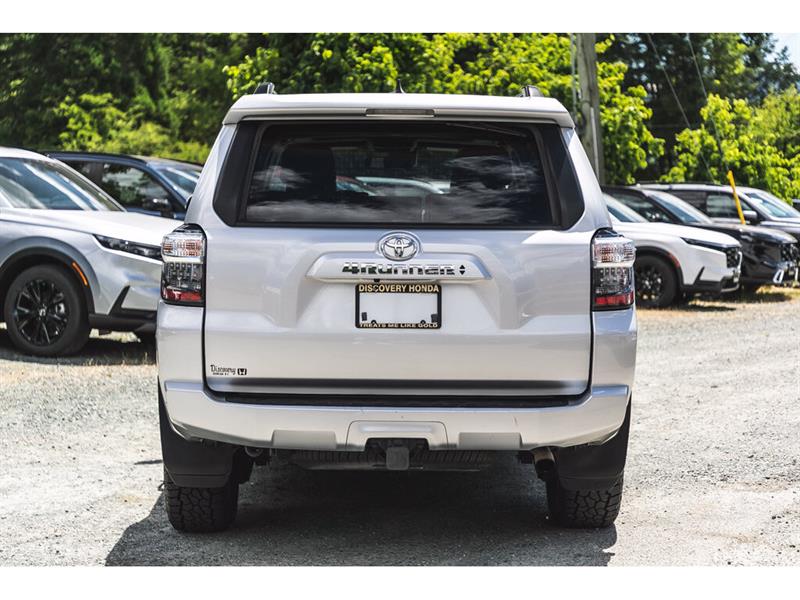 toyota 4Runner 2023 - 8