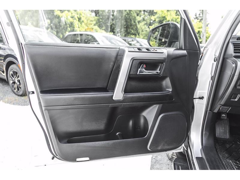 toyota 4Runner 2023 - 14