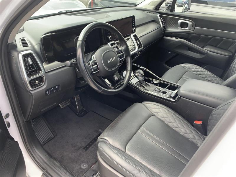 kia Sorento 2022 - 16