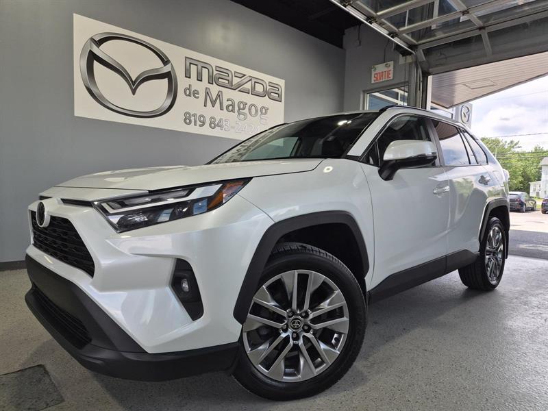 toyota RAV4 2022