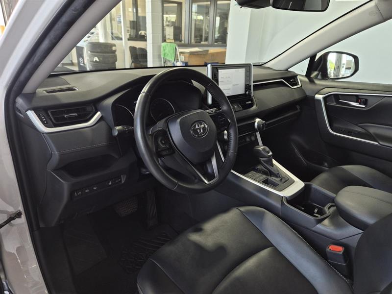 toyota RAV4 2022 - 11