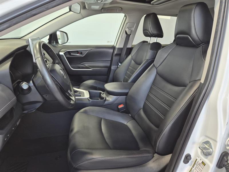 toyota RAV4 2022 - 13