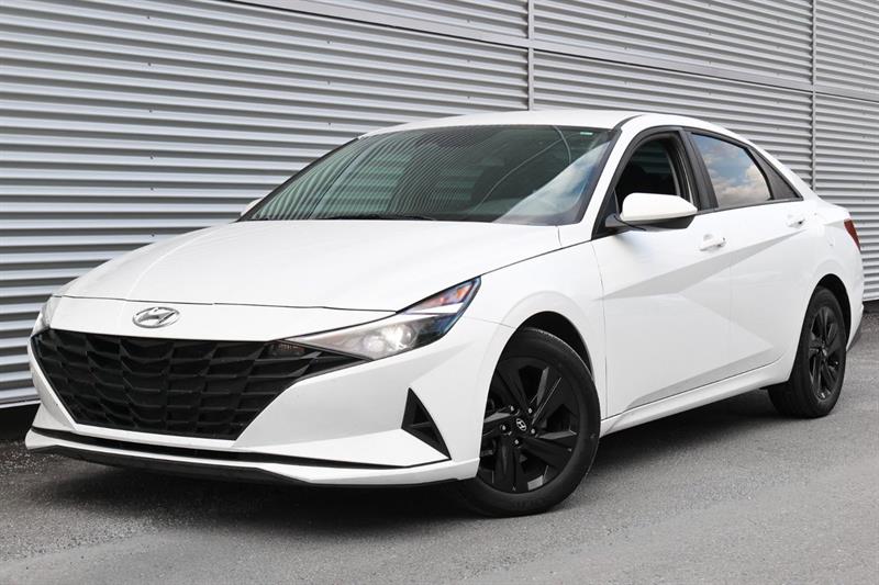 hyundai Elantra 2022