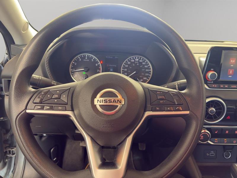nissan Sentra 2021 - 9