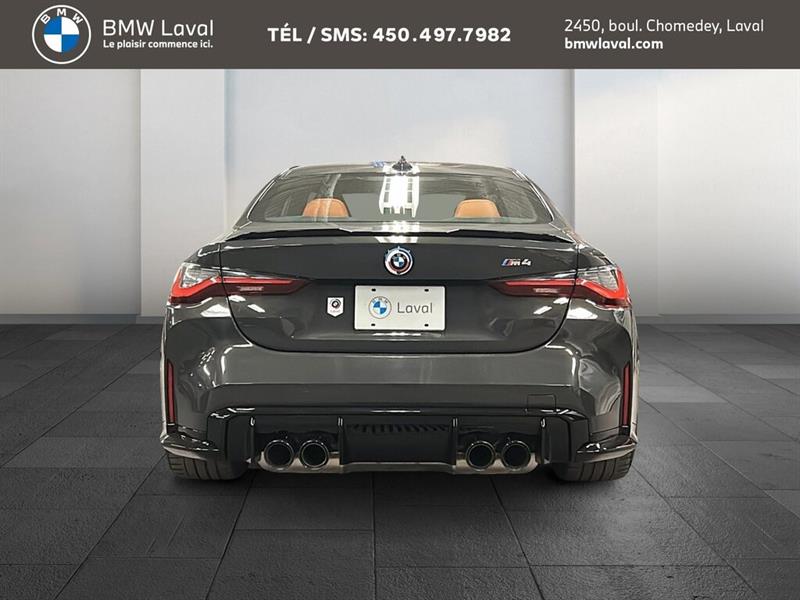 bmw M4 2023 - 8