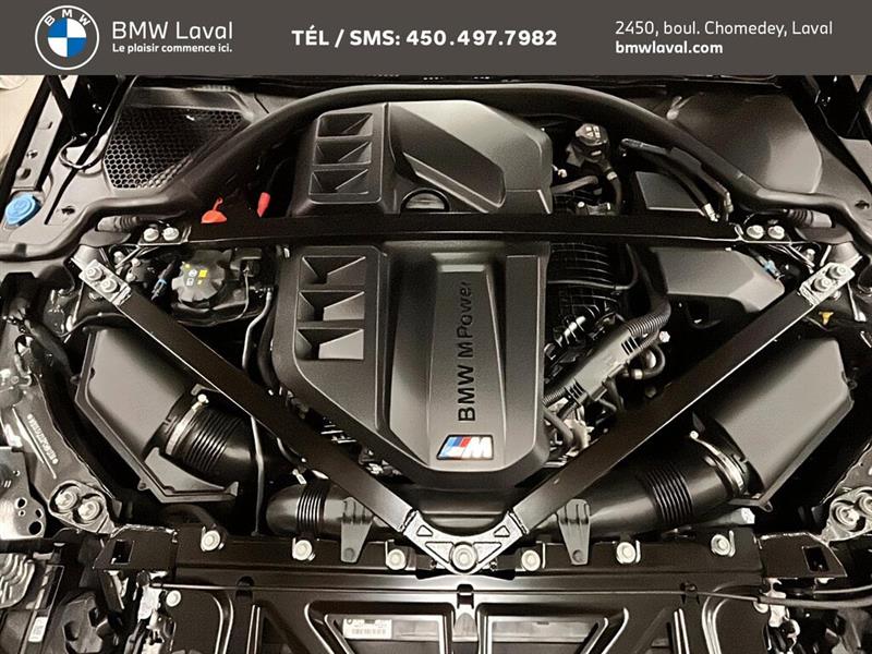 bmw M4 2023 - 11