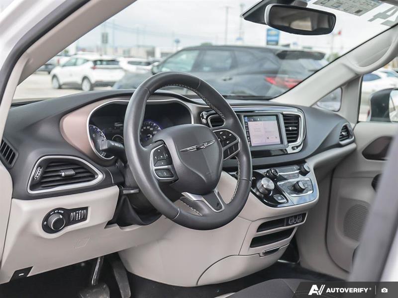 chrysler Grand Caravan 2024 - 7