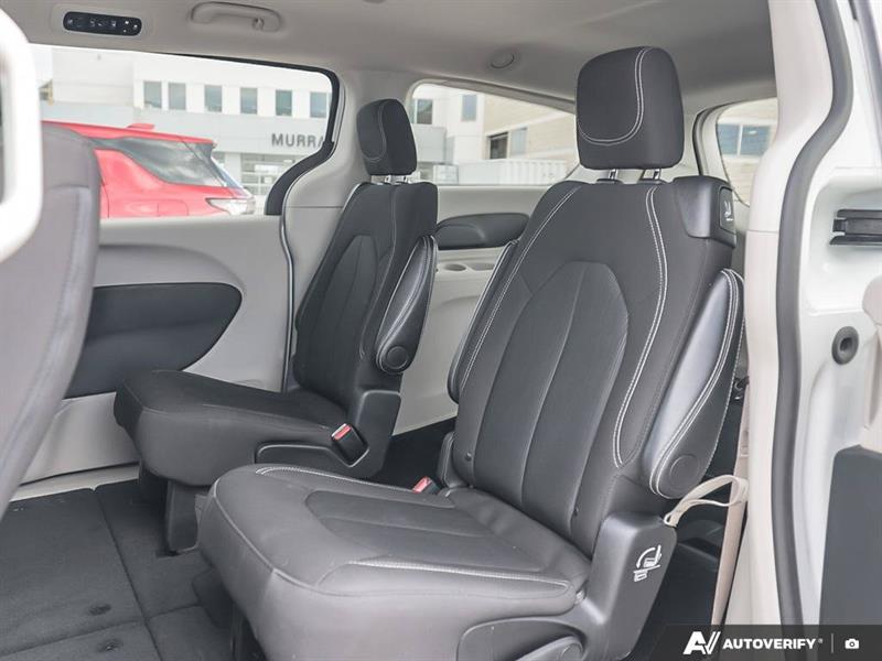 chrysler Grand Caravan 2024 - 26