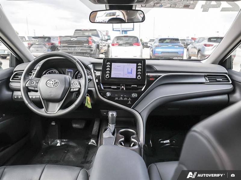 toyota Camry 2024 - 27