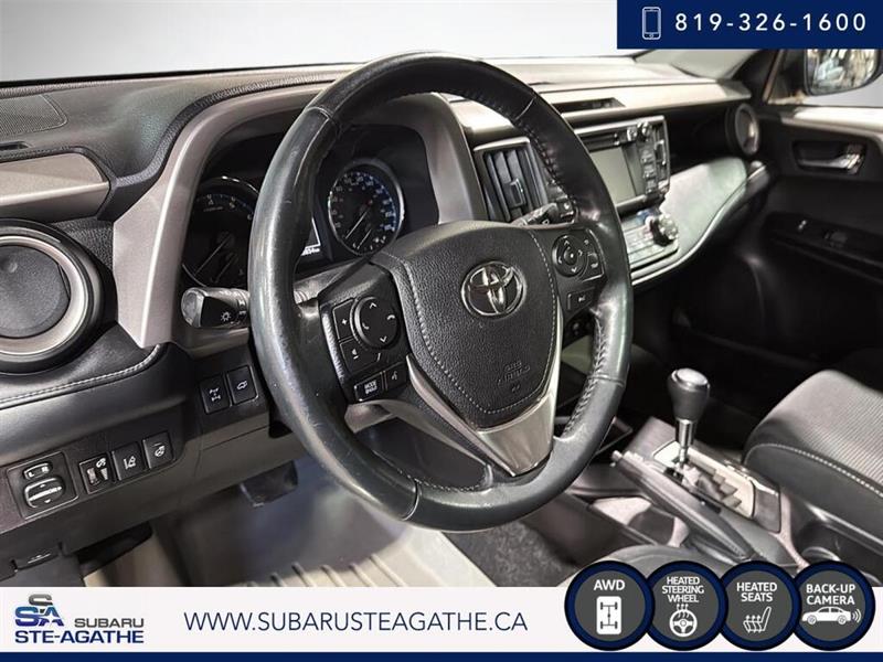 toyota RAV4 2018 - 11