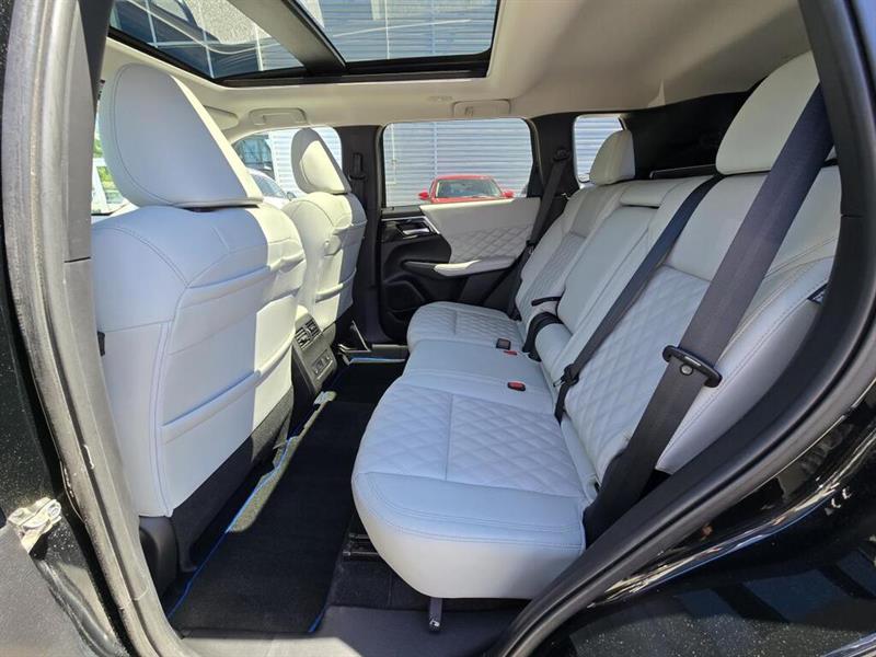 mitsubishi Outlander PHEV 2023 - 11