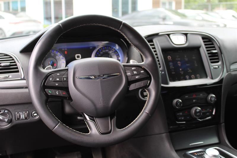 chrysler 300 2016 - 10