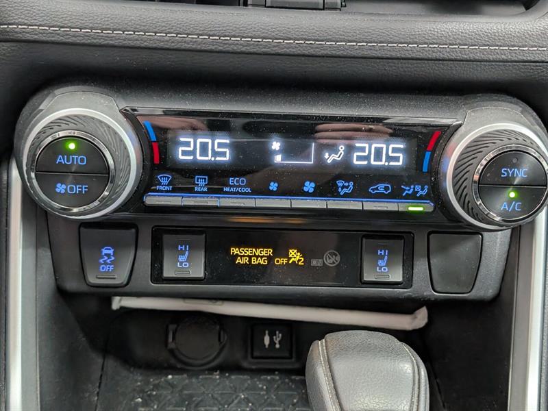 toyota RAV4 2019 - 11