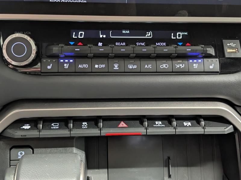 toyota Sequoia 2026 - 13