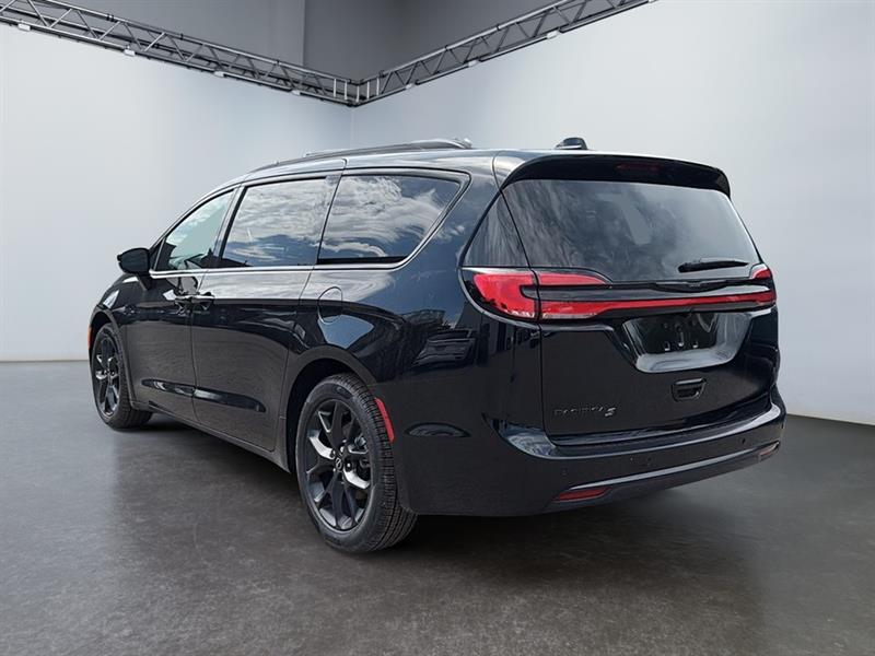 chrysler Pacifica 2026 - 5