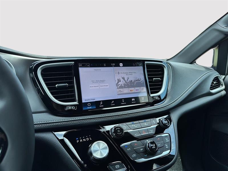 chrysler Pacifica 2026 - 21