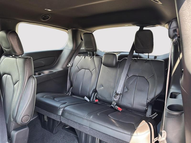 chrysler Pacifica 2026 - 12
