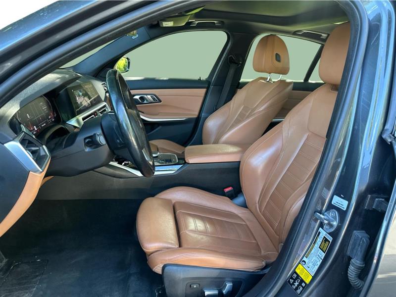 bmw 330I 2020 - 10