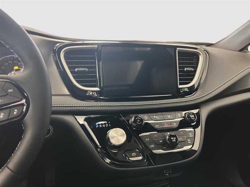 chrysler Pacifica 2026 - 22