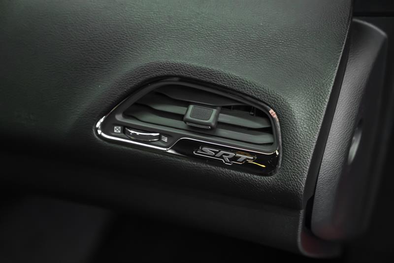 dodge Challenger 2016 - 8