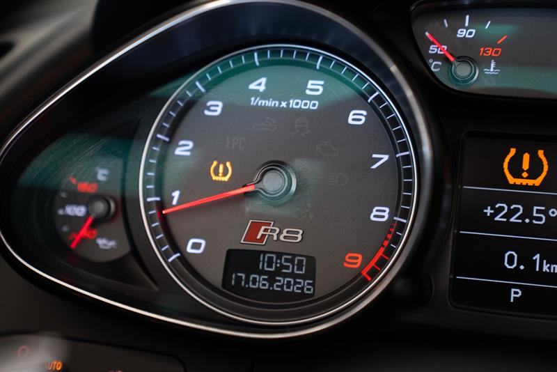 audi R8 2015 - 9