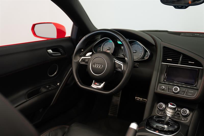 audi R8 2015 - 19