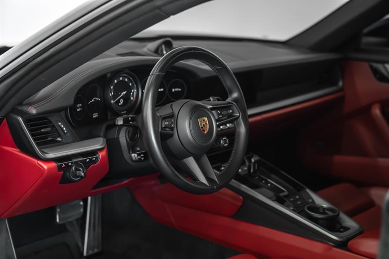 porsche 911 2020 - 12