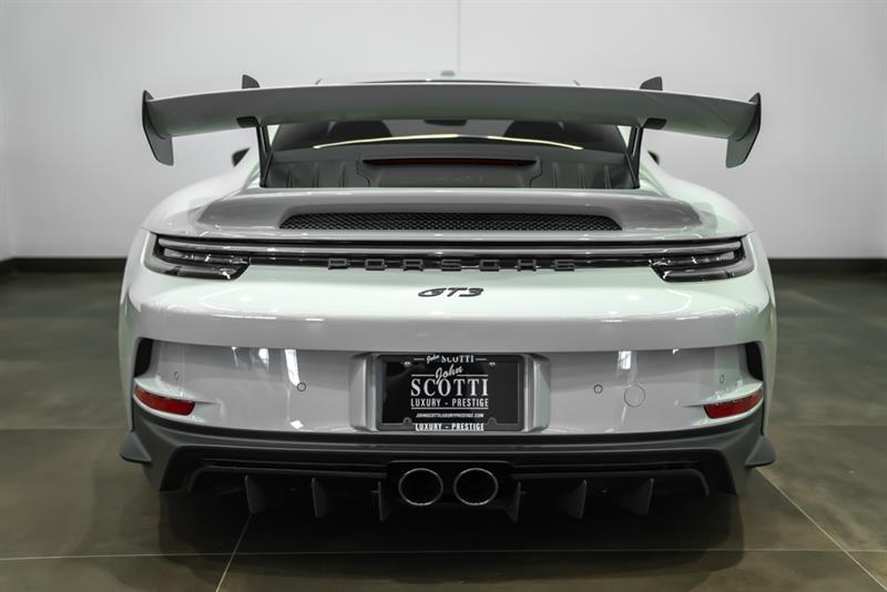 porsche 911 2022 - 4