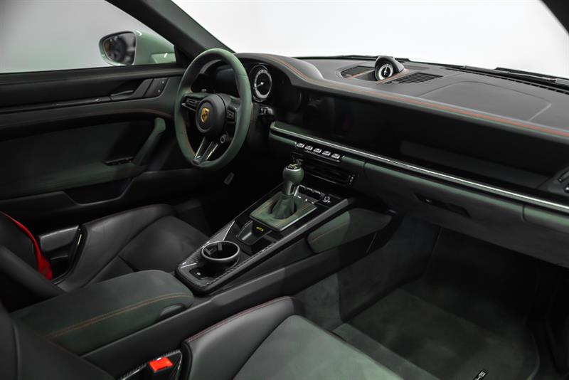 porsche 911 2022 - 10