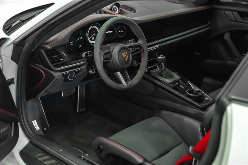 porsche 911 2022 - 14
