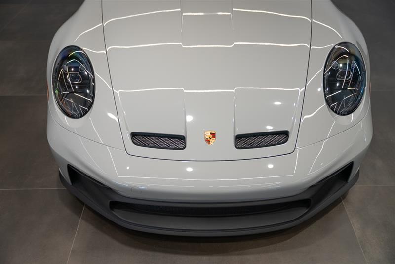 porsche 911 2022 - 24