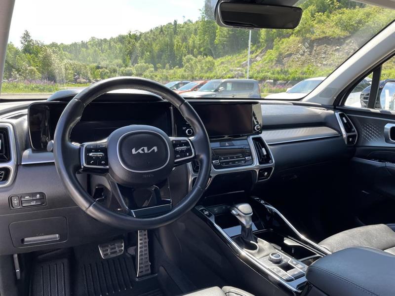 kia Sorento 2023 - 16