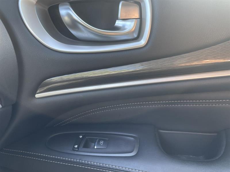 infiniti QX60 2017 - 26